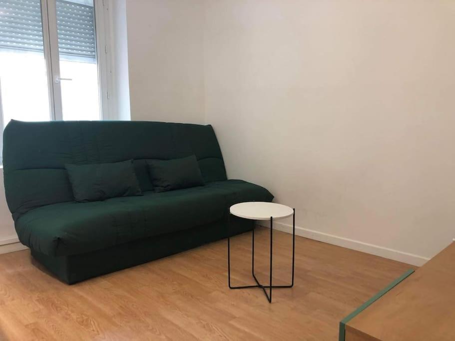 Appartamento Studio Confortable Pres De Paris Villejuif Esterno foto